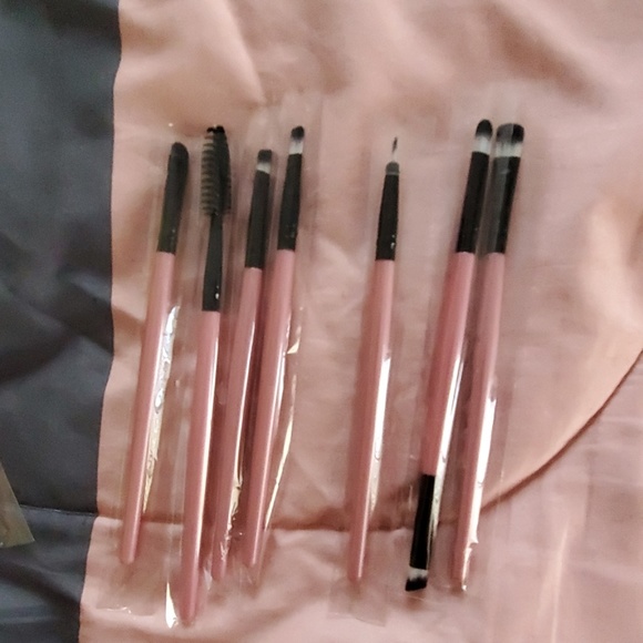 Set of 15 makeup brushes 💄👠💅 - Picture 3 of 7